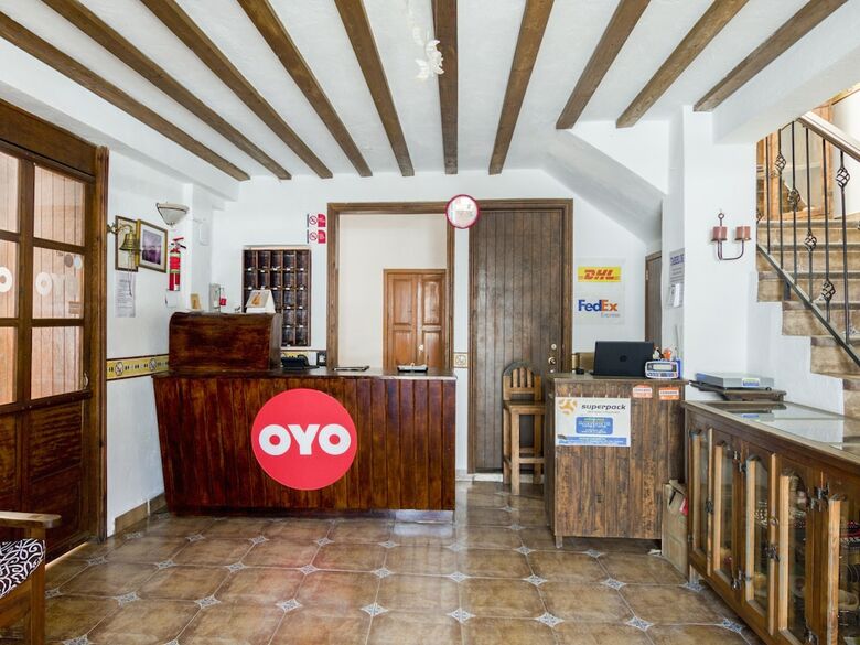 Oyo Hotel Montecarlo