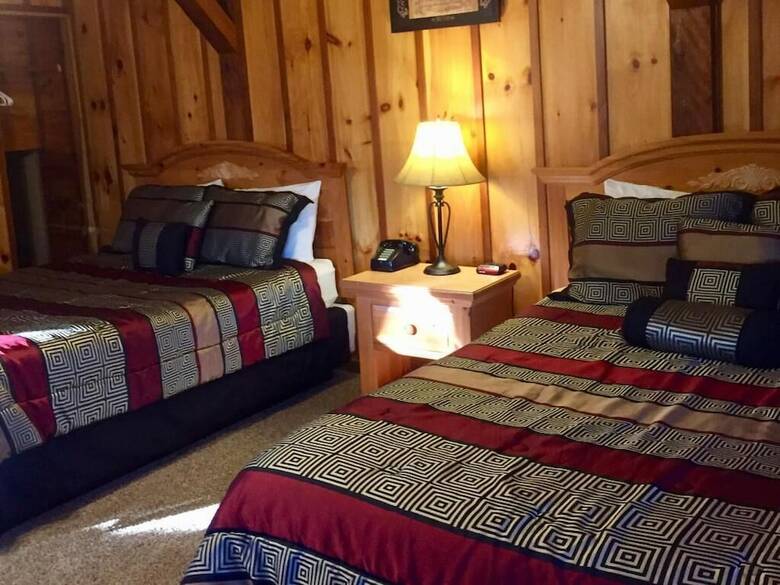 Motel Laurelwood Inn