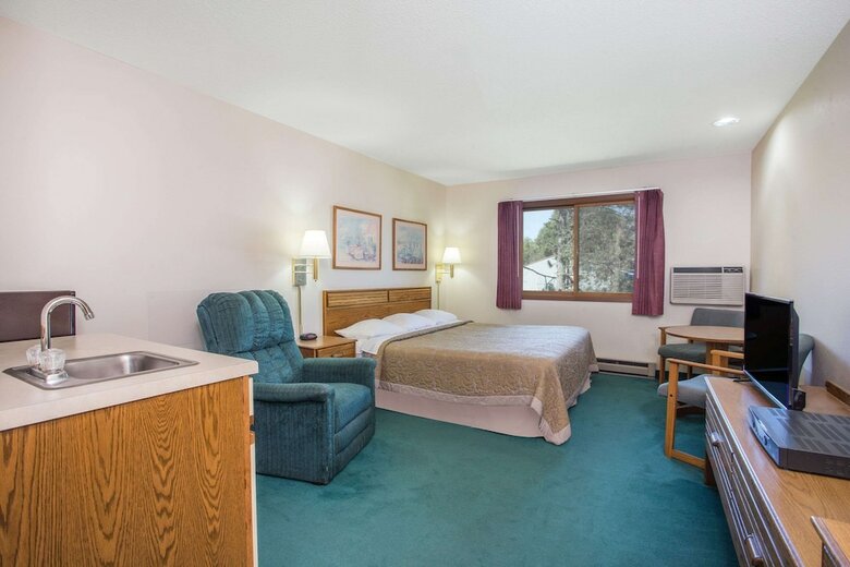 Hotel Super 8 By Wyndham Wautoma