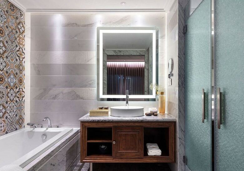 Peridot Grand Hotel & Spa By Aira