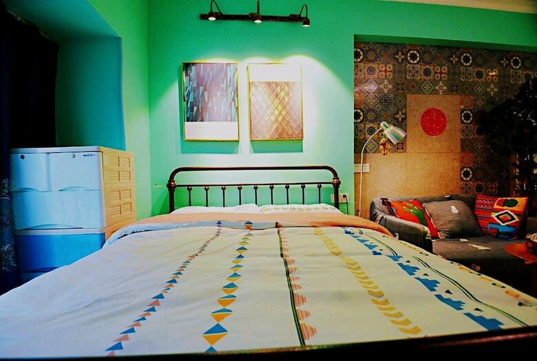 Apartamentos Avatar Green Light Queen Bed High Rise View