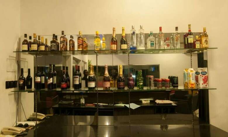 The Point Rayfield  Hotel