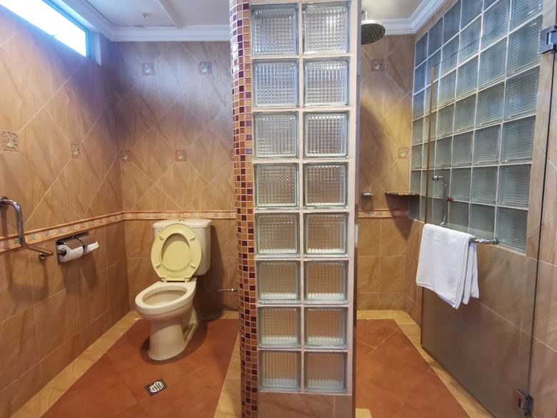 Oyo 89864 Hotel Holiday Park