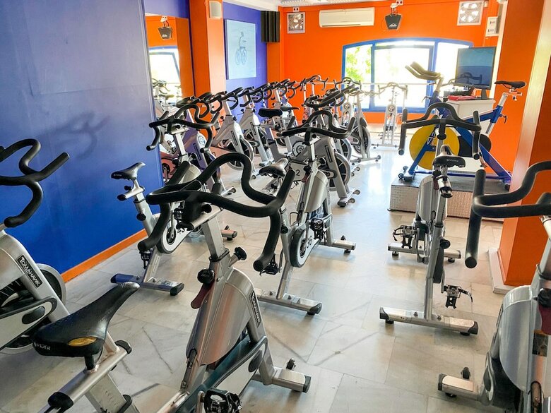 Hostal Hostel Gym Canovas Nerja
