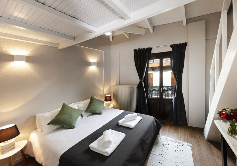 Hotel White Hills