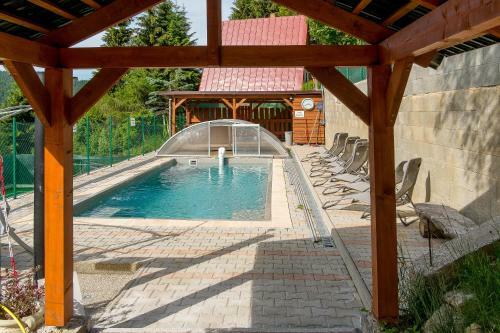 Hostal Penzi�n Javorina