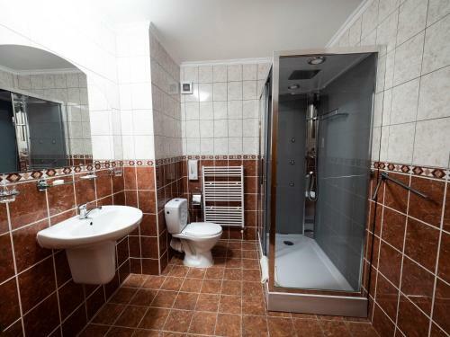 Hostal Penzion Almada