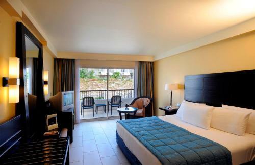 Hotel Reef Oasis Blue Bay Resort & Spa