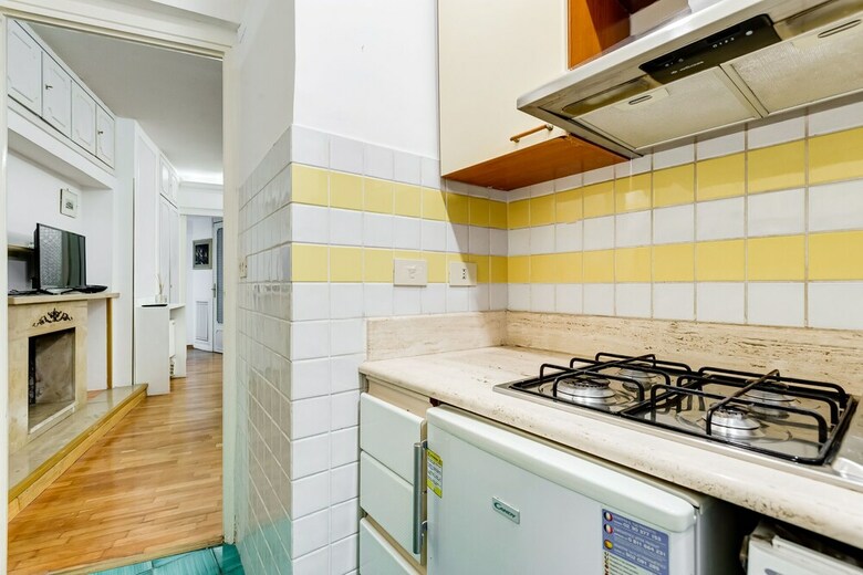 Old Ghetto And Trastevere Apartment
