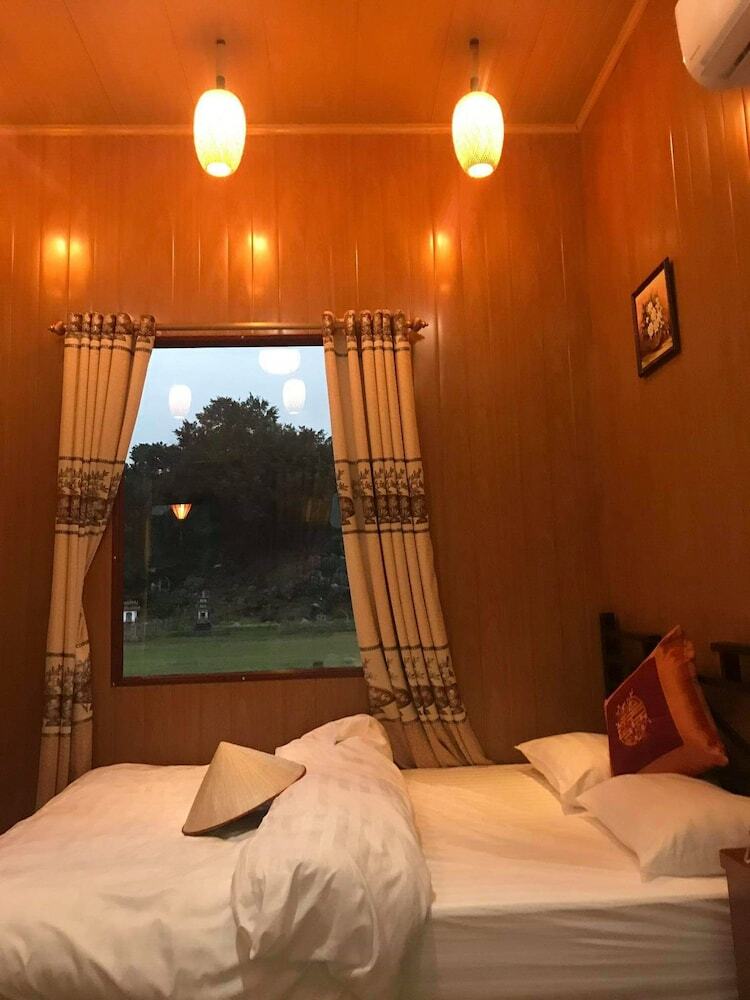 Hotel Hang Mua Bungalow