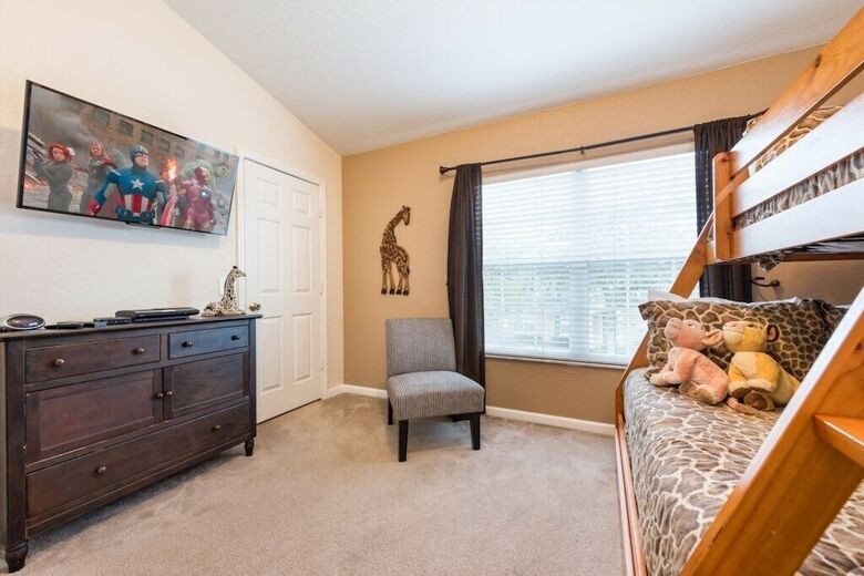 Apartamento 2589 Maneshaw Lane
