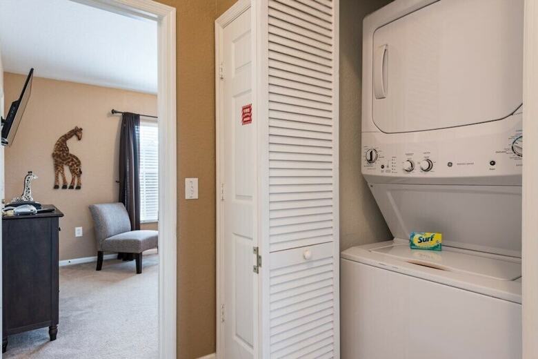 Apartamento 2589 Maneshaw Lane