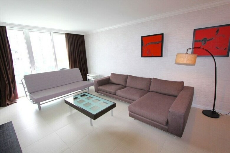 1 Bedroom Bay View Or814