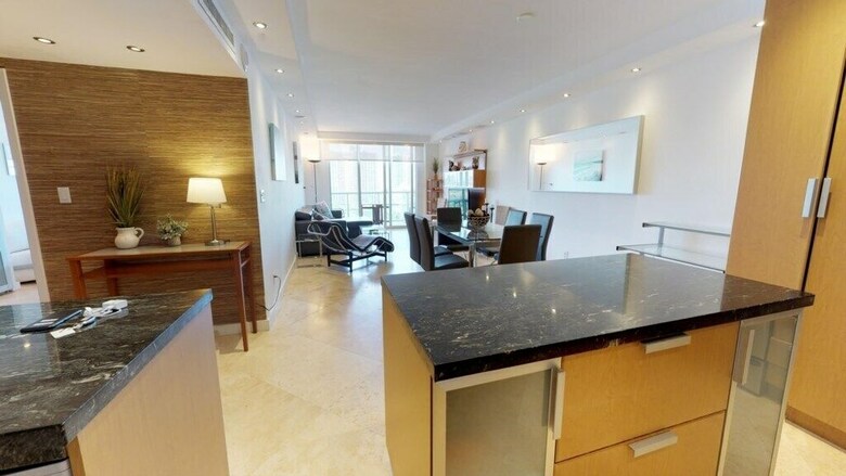 1 Bedroom Bay View Or1422