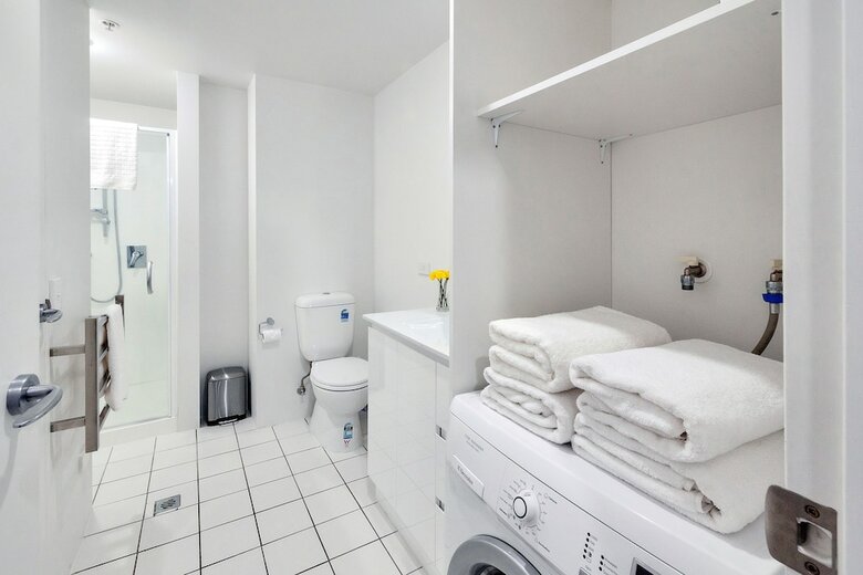 Stylish Central 2 Bedroom Apartment