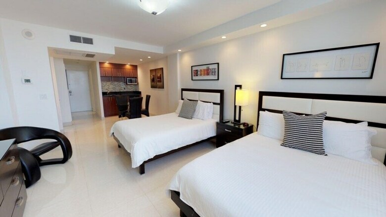 Luxury 2 Bedroom Ocean View - Or1427