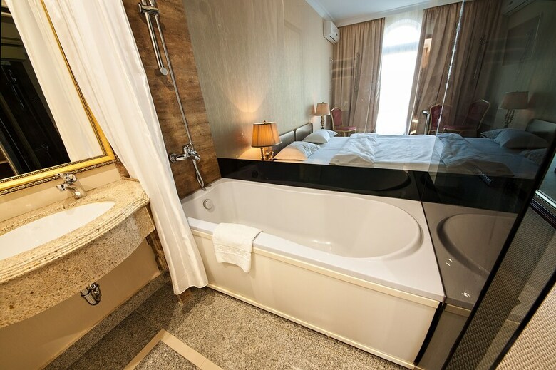 Hotel Kartmazovo Town