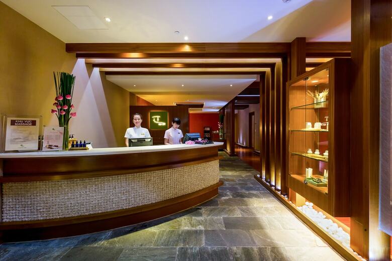 Hotel Nikko Saigon