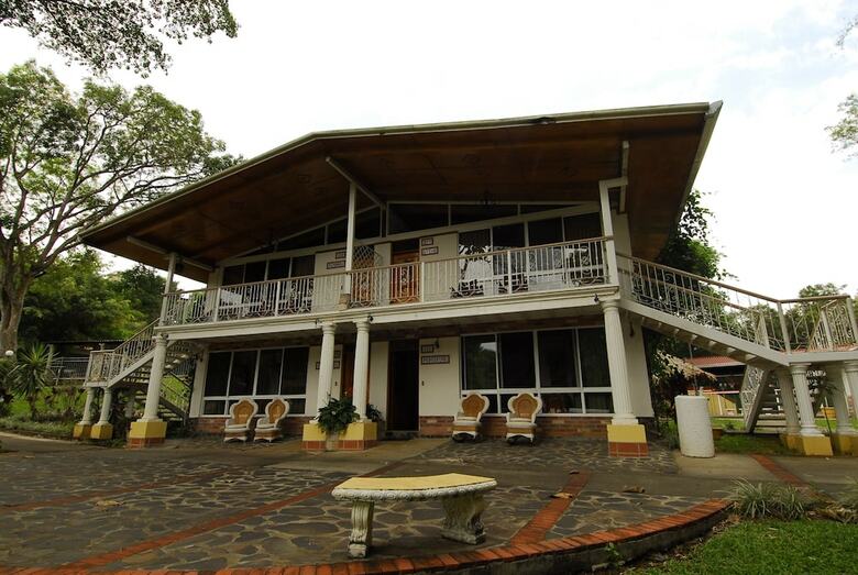 Hotel Martino Spa And Resort