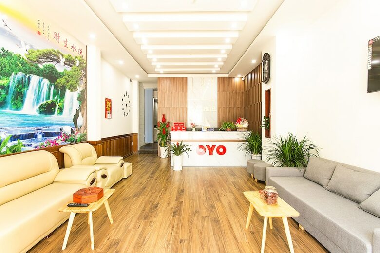 Oyo 873 Flying Hotel