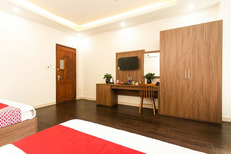 Oyo 873 Flying Hotel