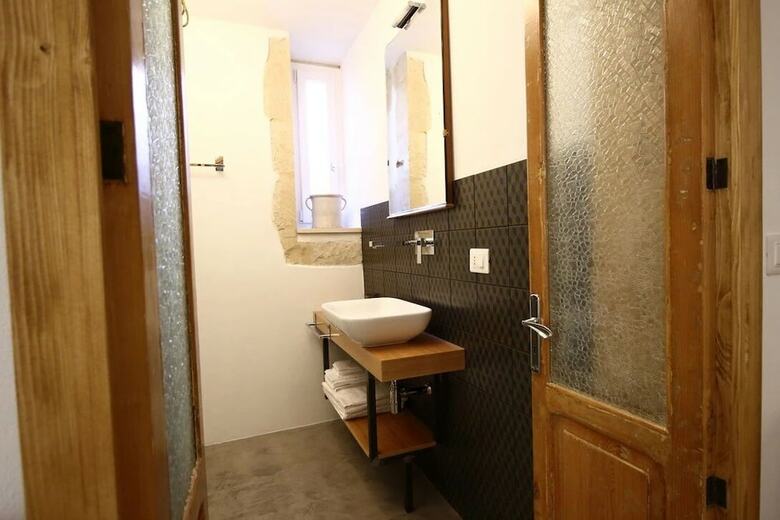 Bed & Breakfast N�tia Rooms