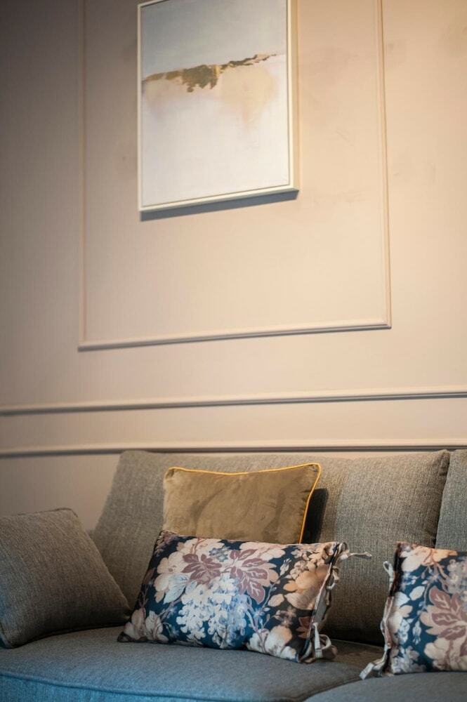 Apartamentos Plaza de Cibeles II