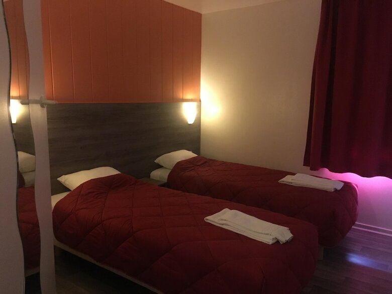 Hotel Premi�re Classe Coigni�res