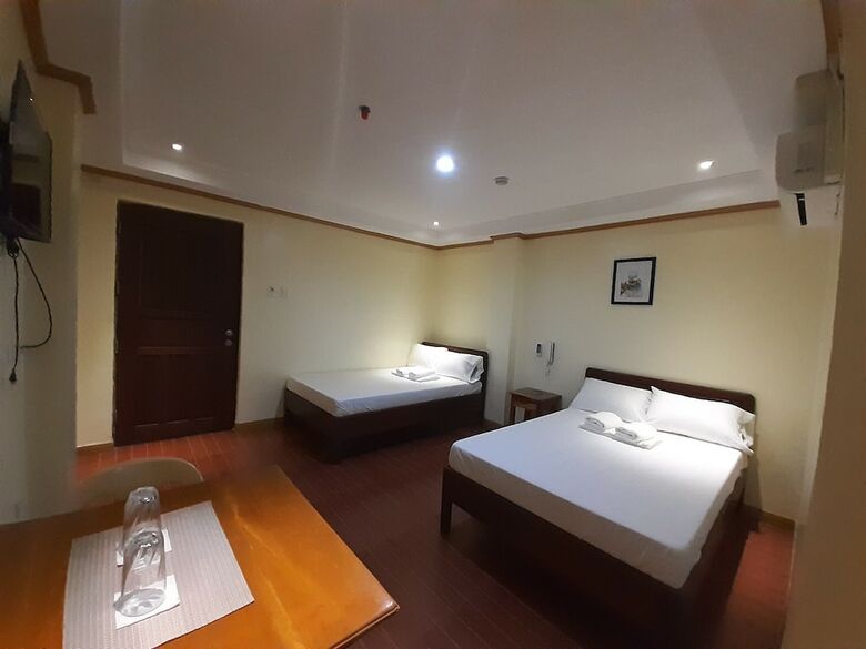 Oyo 553 Ednel's Pension House