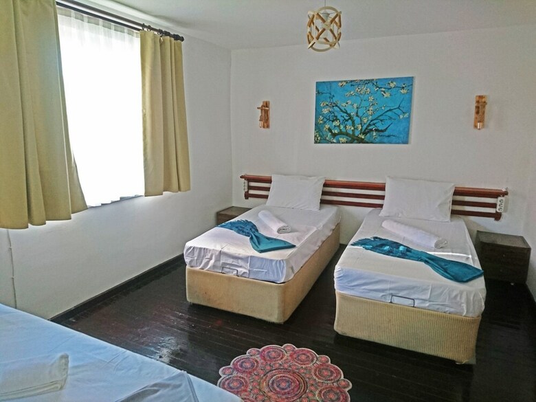 Bozcaada Balci Hotel