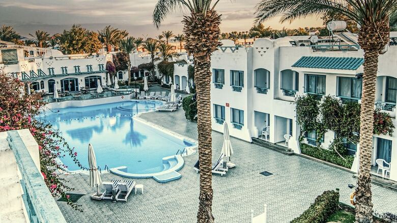 Falcon Hills Hotel