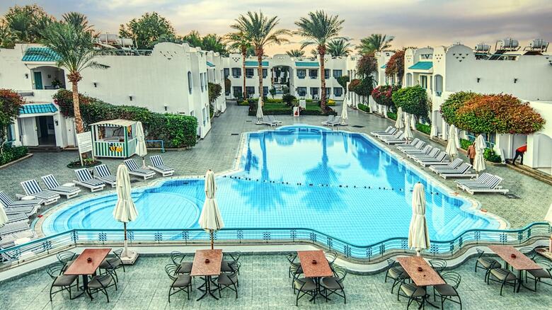 Falcon Hills Hotel