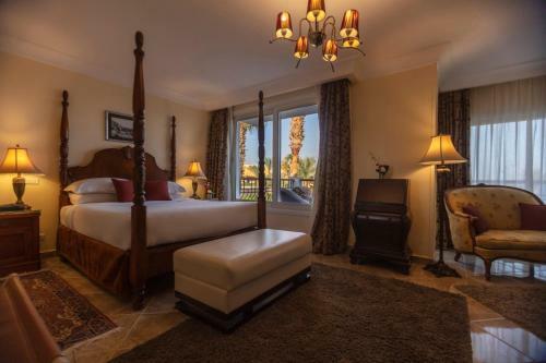 Royal Savoy Hotel And Villas