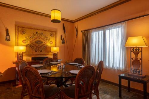Royal Savoy Hotel And Villas