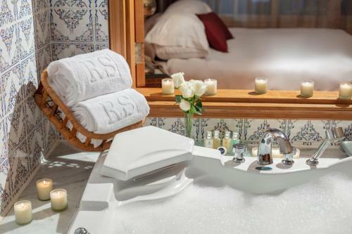 Royal Savoy Hotel And Villas