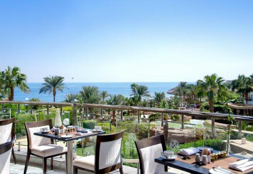 Royal Savoy Hotel And Villas
