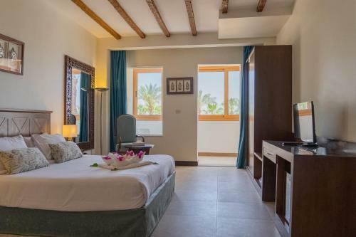 Club Reef Hotel Village