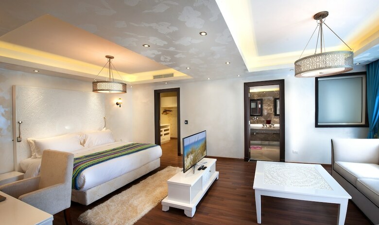 Hotel Sunrise Grand Select Arabian Beach Resort