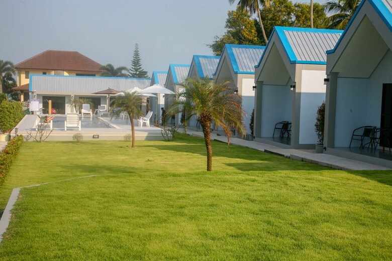 Hotel Cc Beach Resort