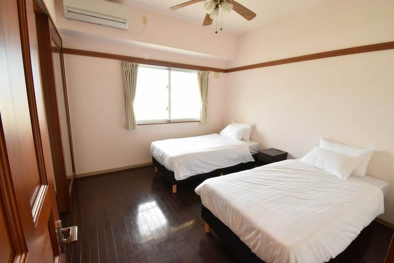 Condominium Miller's 6f