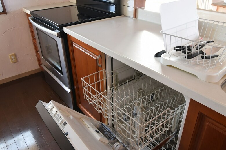 Condominium Miller's 6f