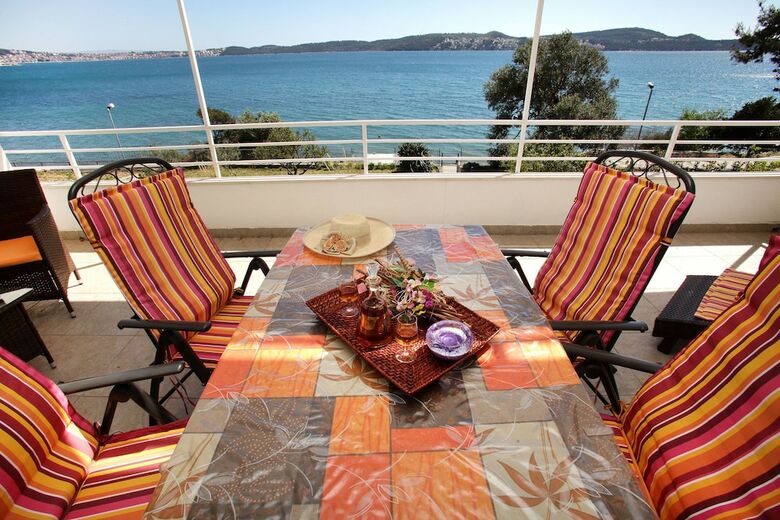 Apartamentos Gem Of The Sea Alenka