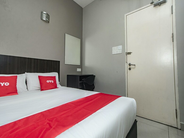 Hotel Oyo 89885 Nice Stay Three Six Five Services