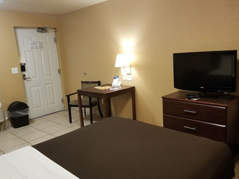 Suburban Extended Stay Hotel