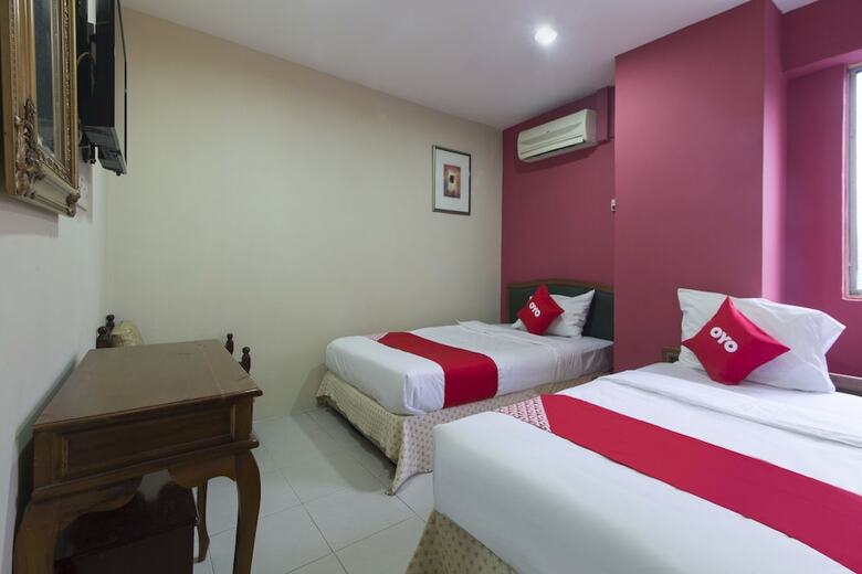Spot On 89861 Man Hotel
