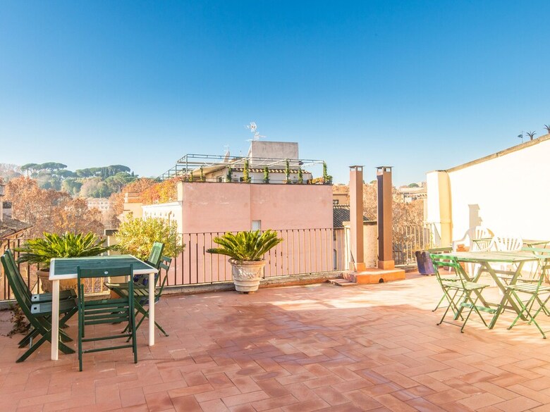 Rsh Giulia Enchanting Apartment View