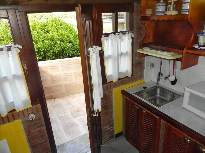 Agroturismo Alojamientos Vallanu