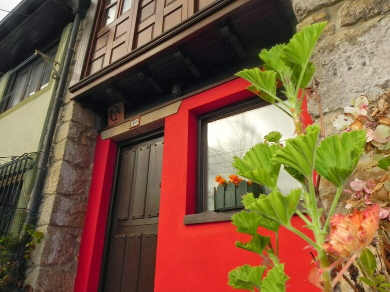 Agroturismo Alojamientos Vallanu