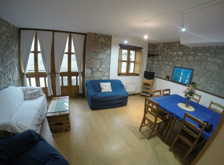Agroturismo Alojamientos Vallanu