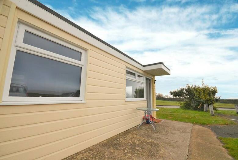 36 Sandown Bay Holiday Park